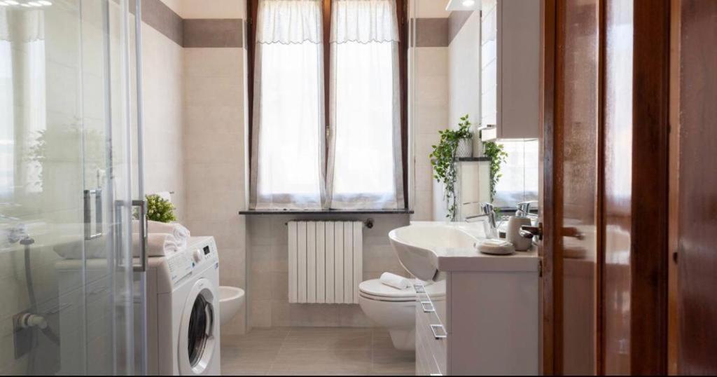 Como Diamond Apartment Lipomo Bagian luar foto
